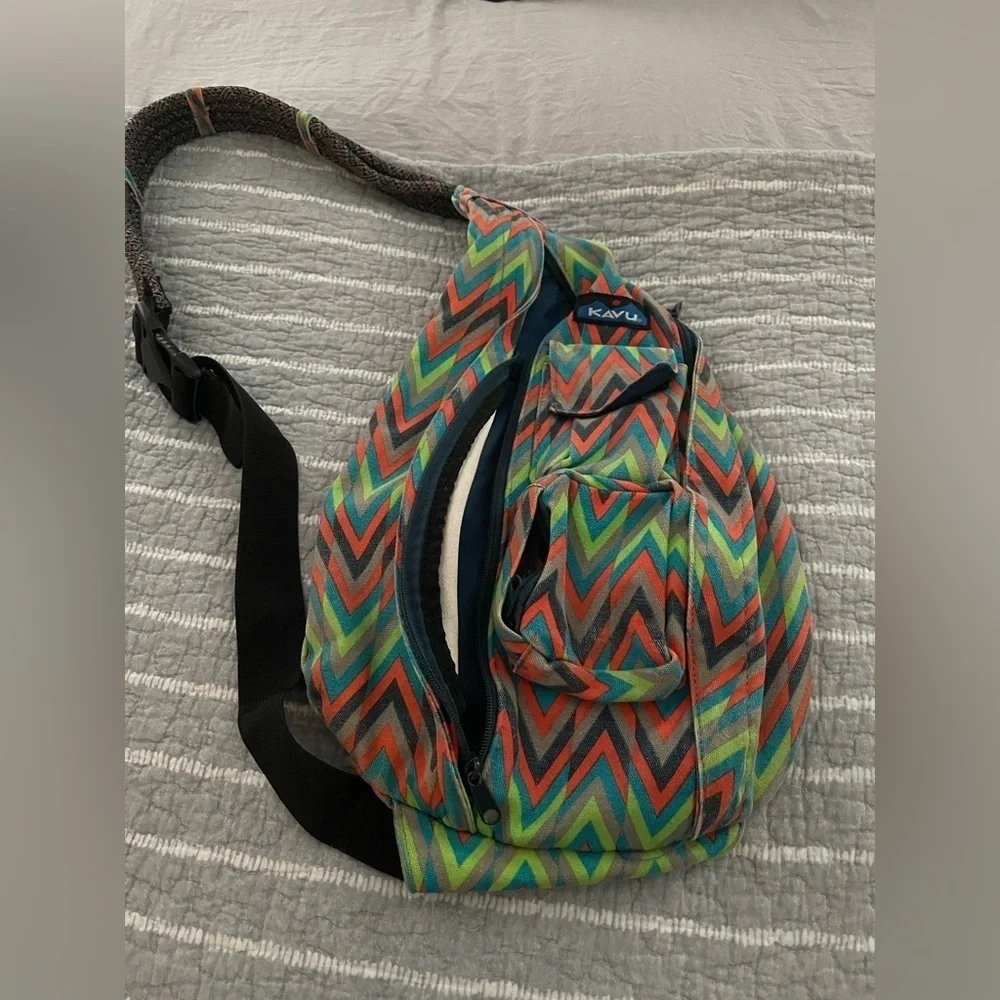 Kavu Rope Bag Wave Chevron Neon Sling Backpack Bag Green Blue Orange Adjustable
